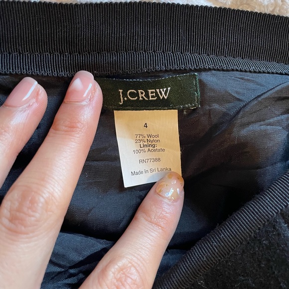 J Crew black wool mini skirt with pockets - Picture 6 of 7